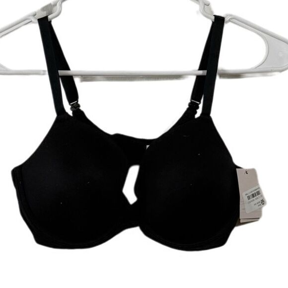 Black Full-Coverage Bra with Molded Cups and Adjustable Straps - Picture 1 of 4